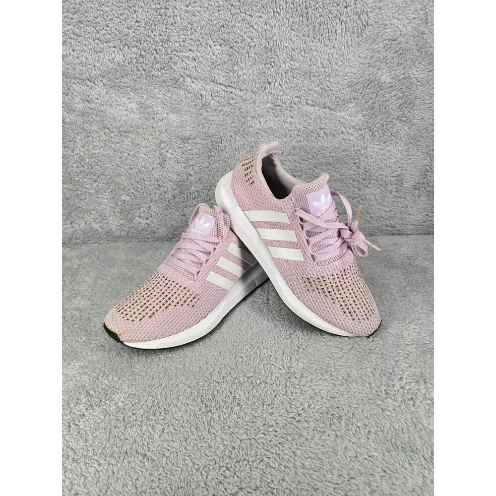 Adidas Swift Run Shoes Womens 8 Pink Sneakers Low Top Athletic Running CQ2023